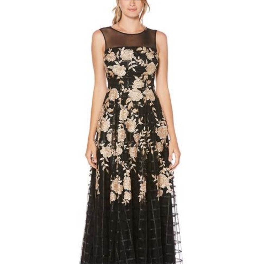 NWT! Laundry by Shelli Segal gold embroidered gown - Size 4